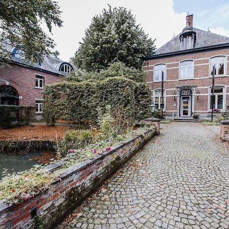 B&B Roosendaelhof Geel Buitenkant foto