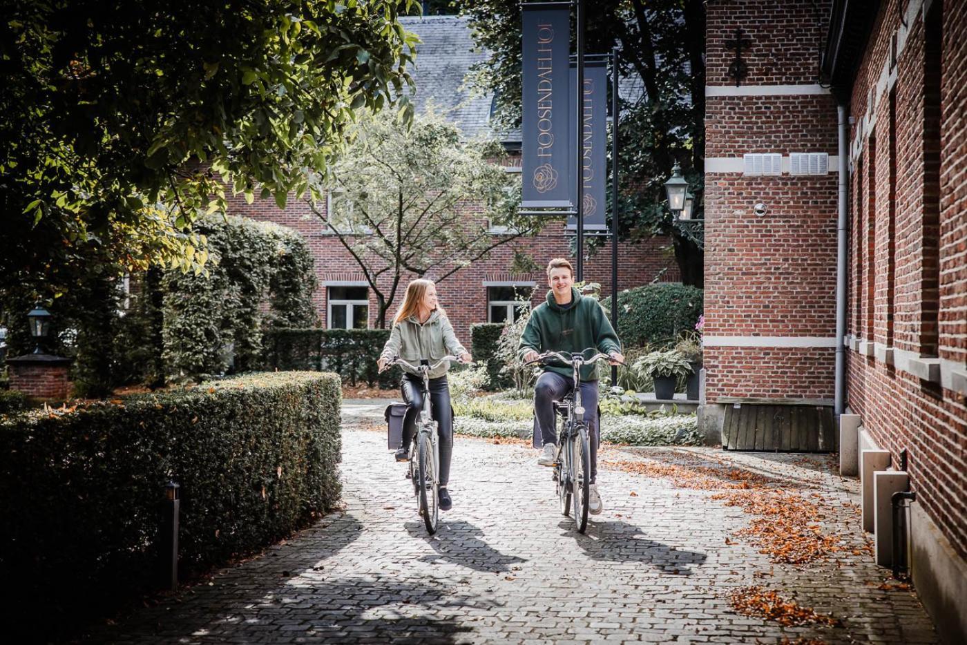 B&B Roosendaelhof Geel Buitenkant foto